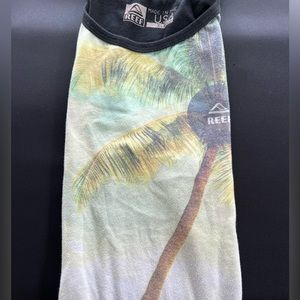 🔥 SALE! Reef Tropical Men’s Tank